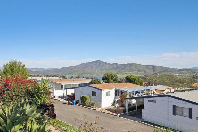 275 S Worthington St, Spring Valley CA: https://media.crmls.org/mediaz/f9367dac-c89d-453d-b466-ed307c523968.jpg