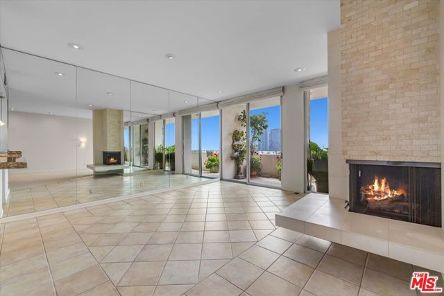 1333 S Beverly Glen Boulevard, Los Angeles CA: https://media.crmls.org/mediaz/f93697fa-6118-47dc-ad27-b6dd98cd5cf0.jpg