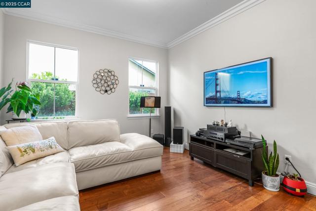 1656 Colchester St, Danville CA: https://media.crmls.org/mediaz/f936d21f-6e7f-4163-b213-ff1a5541ab99.jpg