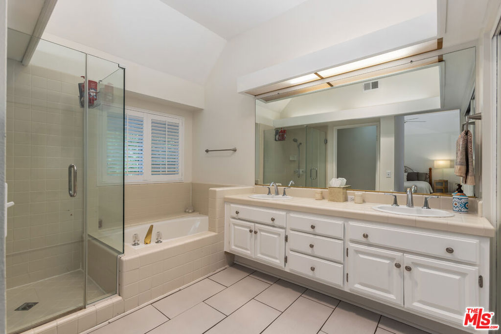 MLS #26865347 image #19