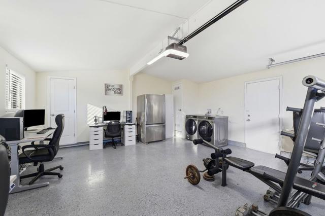 1101 Palamos Avenue, Sunnyvale CA: https://media.crmls.org/mediaz/f9371111-3d29-4946-9e04-d78592ea9e9d.jpg