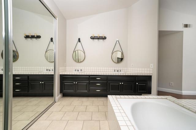 Detail Gallery Image 44 of 44 For 1688 Crystal Ridge Ct, Vista,  CA 92081 - 4 Beds | 2/1 Baths