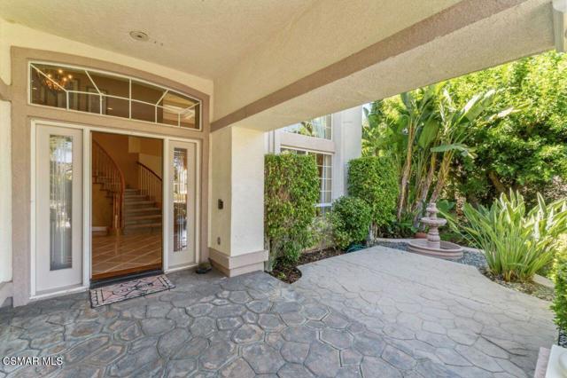 64 Highland Road, Simi Valley CA: https://media.crmls.org/mediaz/f9376d73-ce1f-4d3b-8d32-c16320b0dedb.jpg