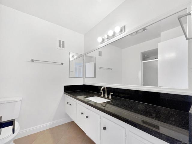 620 W Solana Cir, Solana Beach CA: https://media.crmls.org/mediaz/f938535b-95a3-4161-bb23-7432103201b1.jpg