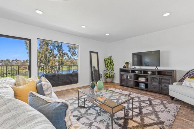 2348 La Costa Ave, Carlsbad CA: https://media.crmls.org/mediaz/f93a2f81-6c01-4588-943e-0497085620d5.jpg