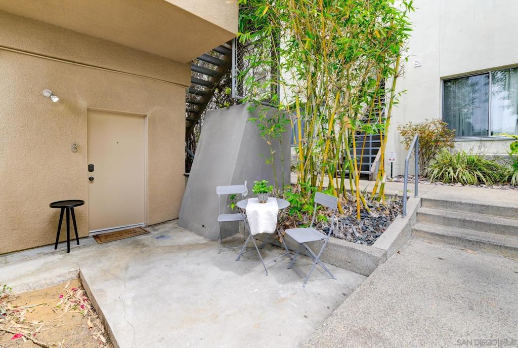 941 Hawthorn - photo 6