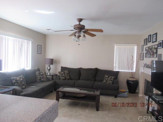 Detail Gallery Image 8 of 12 For 822 Kentmere, San Diego,  CA 92154 - 5 Beds | 3 Baths