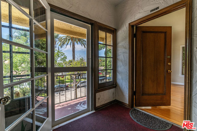 6101 Alcott Street, Los Angeles CA: https://media.crmls.org/mediaz/f93b8ef4-ea22-46d0-bb33-0de41b8ec8a6.jpg