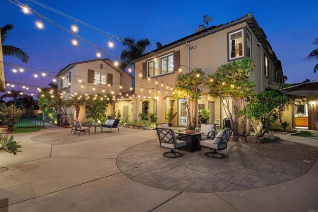648 California Oak Drive, Vista CA: https://media.crmls.org/mediaz/f93c06d1-3bda-4e7b-9ce0-caa59f878361.jpg