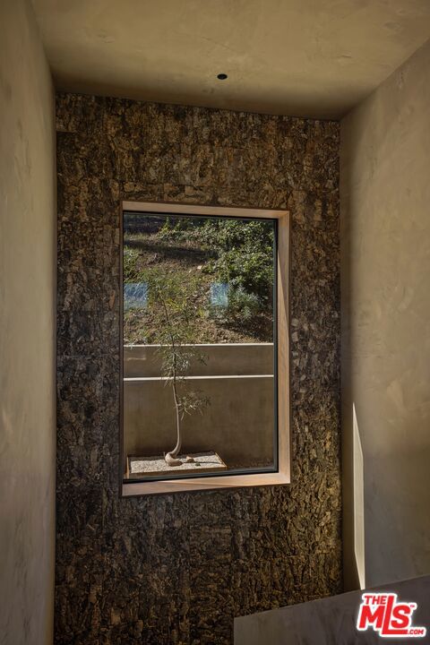 225 Powderhorn Ranch Road, Topanga CA: https://media.crmls.org/mediaz/f93c2ecc-6eff-4f17-88b5-5b93af573b63.jpg