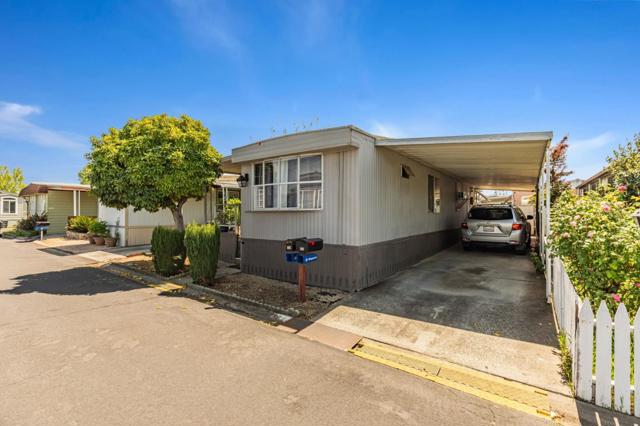 500 W 10 Street, Gilroy CA: https://media.crmls.org/mediaz/f93e13d6-de6a-44d6-89b9-0ddda5e5b110.jpg
