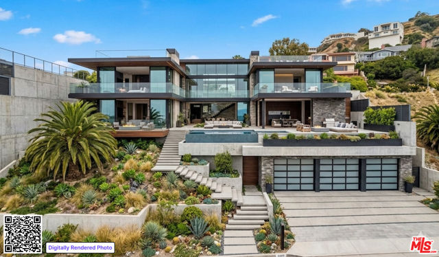 17635 Porto Marina Way, Pacific Palisades CA: https://media.crmls.org/mediaz/f93e8cd8-33b2-4c20-9049-e45d14089c41.jpg