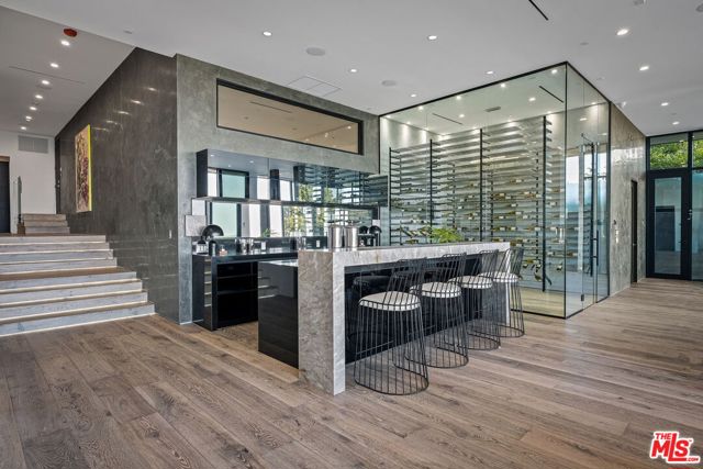 Drew Fenton | 2304 Donella Circle Los Angeles CA | MLS: 7392445