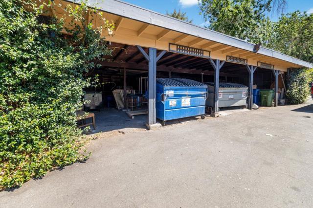Image 74 of 105 For 13300 Big Basin Way