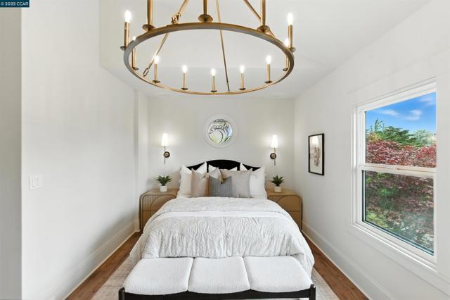 5020 Golden Gate Ave, Oakland CA: https://media.crmls.org/mediaz/f93ede4d-4f84-4d5d-b18c-02d3b136e355.jpg