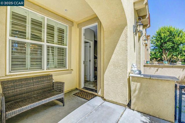 244 Selby Ln, Livermore CA: https://media.crmls.org/mediaz/f93f8892-1d27-4d20-97ad-118d834a1ae9.jpg
