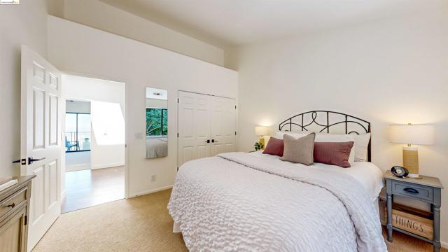 Image 18 of 42 For 1 Clipper Hill