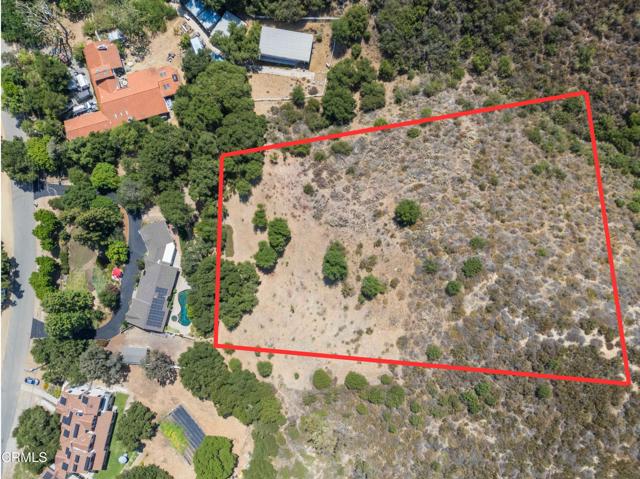2547 Stokes Canyon Road, Calabasas CA: https://media.crmls.org/mediaz/f940a3d0-bf3c-46a3-ab76-1d1551618e2f.jpg