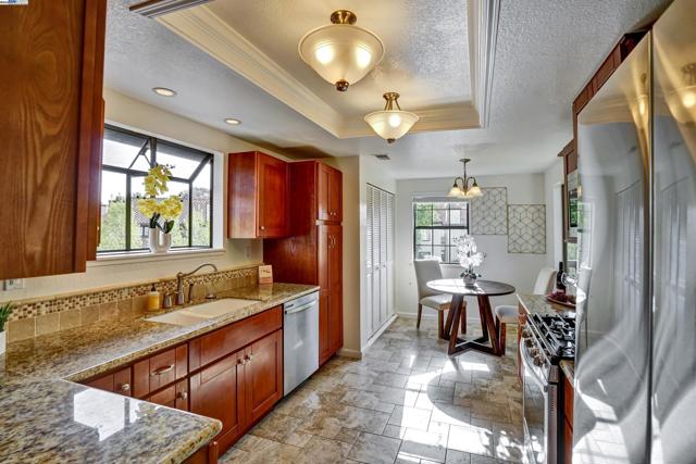 2513 Galleon Place, San Leandro CA: https://media.crmls.org/mediaz/f940a8f4-f46c-4dc7-9554-a03055939c5f.jpg