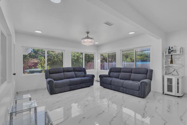 1545 Meadow, El Cajon CA: https://media.crmls.org/mediaz/f9419715-53cc-4ff3-aaba-89005a92b3f7.jpg