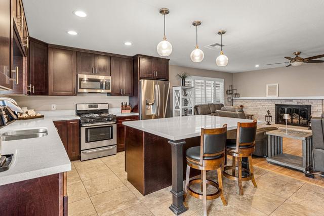 Detail Gallery Image 9 of 28 For 9931 Beck Dr, Santee,  CA 92071 - 4 Beds | 2 Baths