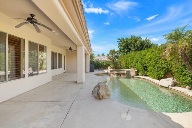 49595 Marne Court, La Quinta CA: https://media.crmls.org/mediaz/f9422279-d544-47f1-801d-25ad01605541.jpg