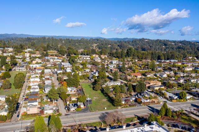 7415 Soquel, Aptos CA: https://media.crmls.org/mediaz/f94259d9-eab8-42d0-9195-e61dc1c82803.jpg
