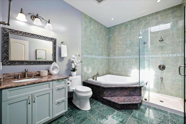 430 Hamilton Street, San Francisco CA: https://media.crmls.org/mediaz/f943a8ef-3e45-4438-a6f6-9f4c80b73fcc.jpg