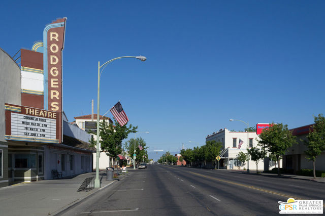 Image 10 of 12 For 17333 Wagon Wheel Drive