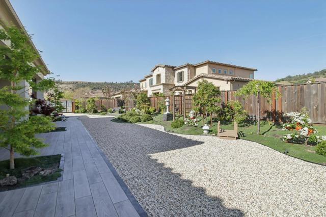 2170 Via Orista, Morgan Hill CA: https://media.crmls.org/mediaz/f946ca56-7383-41a0-82d4-b81bb6910151.jpg