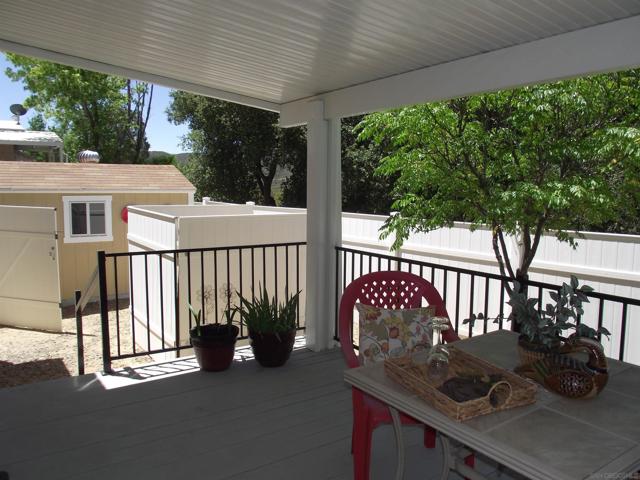 35109 Highway 79, Warner Springs CA: https://media.crmls.org/mediaz/f946e9e9-b80a-446f-9c09-0631bf0d4f39.jpg