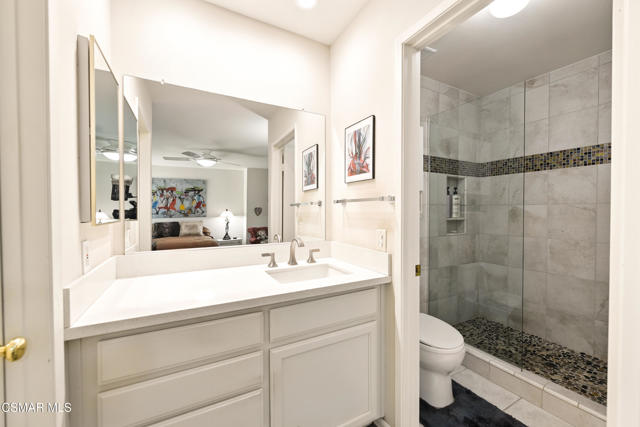 22421 Jeffrey Mark Court, Chatsworth CA: https://media.crmls.org/mediaz/f94753b8-316f-448d-8fdb-9572b5e707d3.jpg
