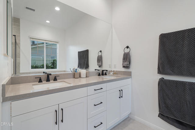 Detail Gallery Image 34 of 51 For 263 Wisteria St, Fillmore,  CA 93015 - 5 Beds | 3/1 Baths
