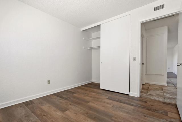 10625 Amantha Ave, San Diego CA: https://media.crmls.org/mediaz/f9489ce7-6e22-4ceb-bd53-2f3e97b59bc4.jpg
