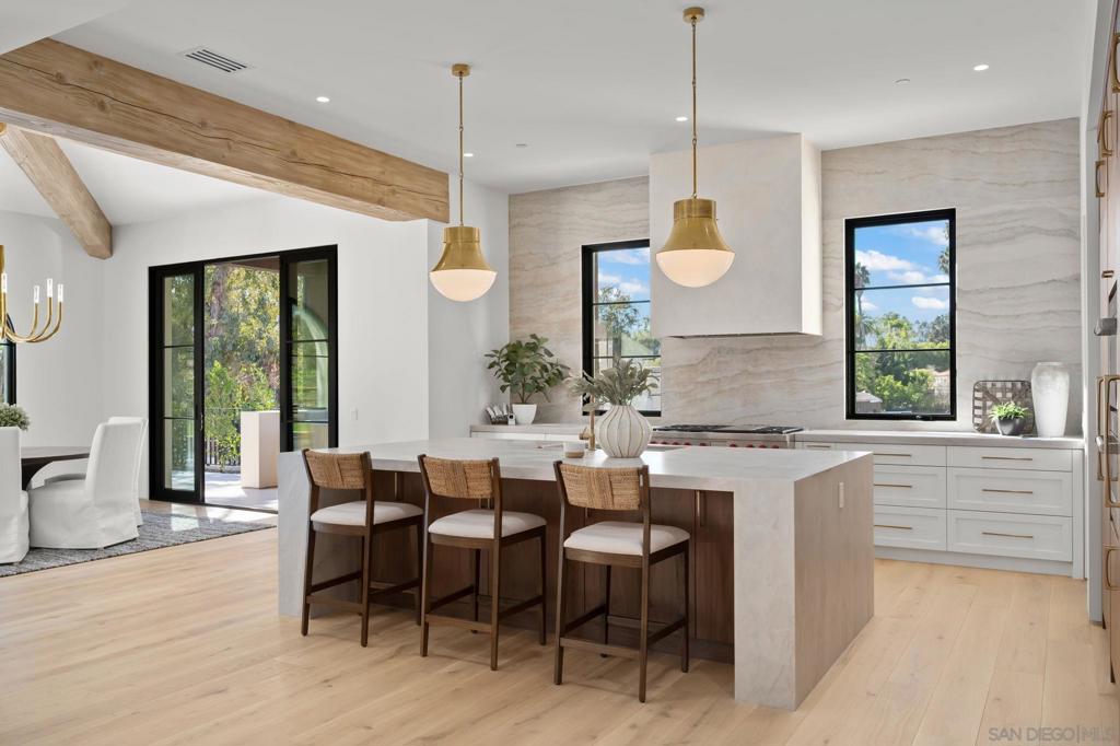 MLS #250043116SD image #5