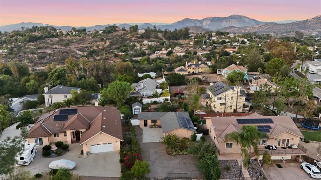 109 Scenic Dr, El Cajon CA: https://media.crmls.org/mediaz/f948e70b-cd6d-450a-87a7-285f5de35650.jpg