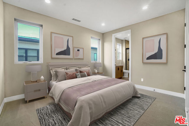 11848 N Hillsborough Lane, Porter Ranch CA: https://media.crmls.org/mediaz/f94a2780-5087-4743-8395-f19d96be74b3.jpg