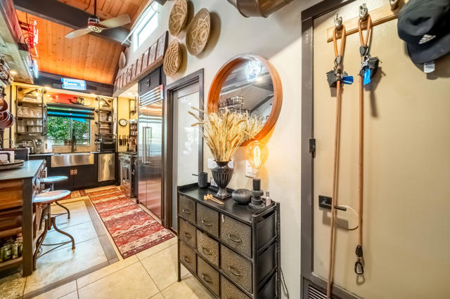 70100 Mirage Cove Drive, Rancho Mirage CA: https://media.crmls.org/mediaz/f94c0f03-57ed-4222-bcb1-945ac7e02fae.jpg
