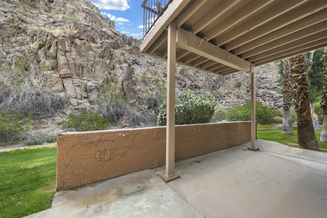 Image 14 of 30 For 78225 Cortez Lane 185