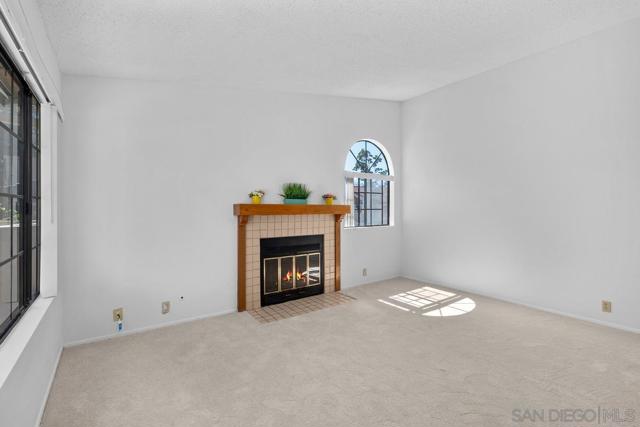 Image 5 of 27 For 4240 Porte De Merano 71