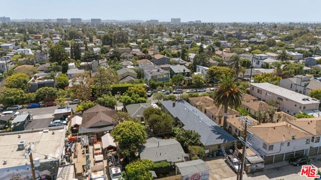 767 Sunset Avenue photo 44