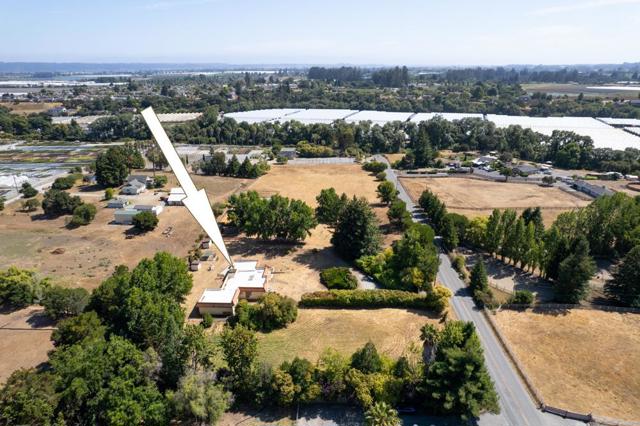 96 Wheelock Road, Watsonville CA: https://media.crmls.org/mediaz/f94f4840-a948-44d5-b811-92d11f90ef41.jpg