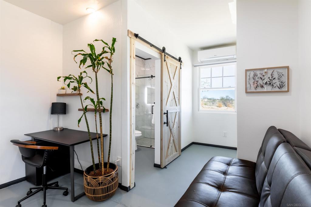 MLS #250043489SD image #16