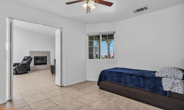 9210 Calle Barranca, Desert Hot Springs CA: https://media.crmls.org/mediaz/f9503e6f-725f-4813-8205-dd3e52573569.jpg
