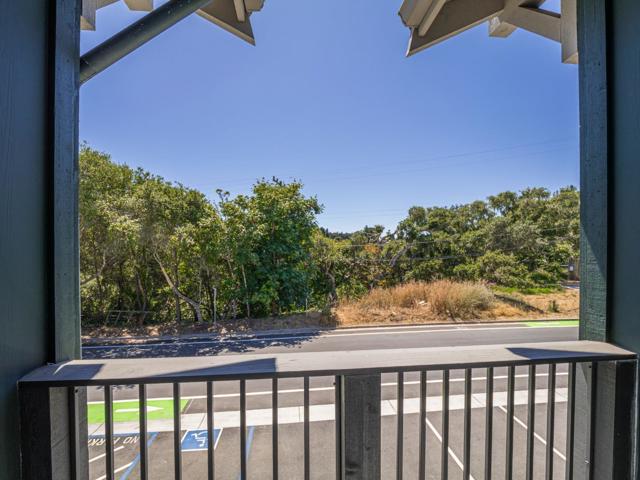 101 Aptos Village Way, Aptos CA: https://media.crmls.org/mediaz/f9503feb-e790-46ec-b0dd-b597391a8fd4.jpg