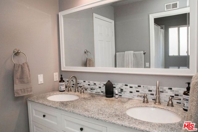 Image 23 of 31 For 775 Dove Tree Lane