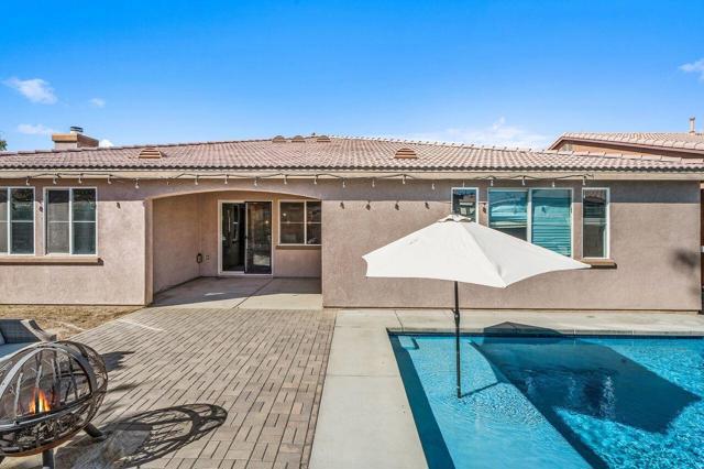42724 Tango Court, Indio CA: https://media.crmls.org/mediaz/f9506860-9273-4ce4-bfe5-bfa6db2ea7b9.jpg