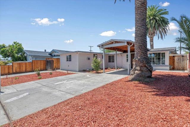 1877 Darwin Way, San Jose CA: https://media.crmls.org/mediaz/f9511803-6c2e-4c61-abff-8c26ffdbc060.jpg