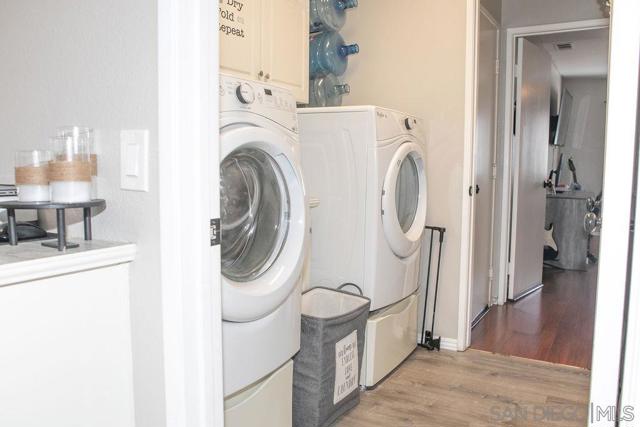 1419 Hummingbird Way, Hemet CA: https://media.crmls.org/mediaz/f9522ca6-11b5-4f99-ad43-13b587a7db4f.jpg