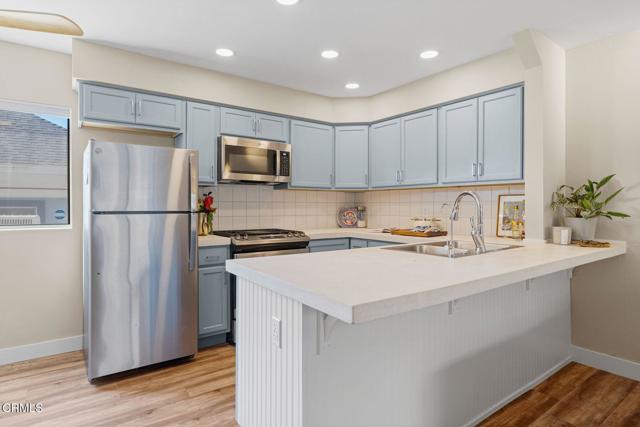 Detail Gallery Image 7 of 16 For 551 S E St, Oxnard,  CA 93030 - 2 Beds | 1 Baths